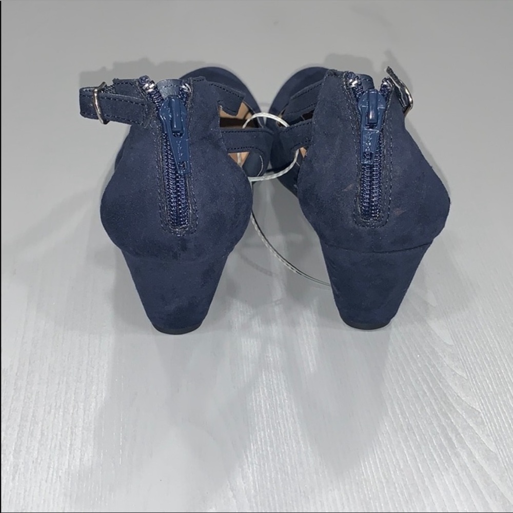 American Rag Women’s Miley Wedge Heel - Picture 5 of 10